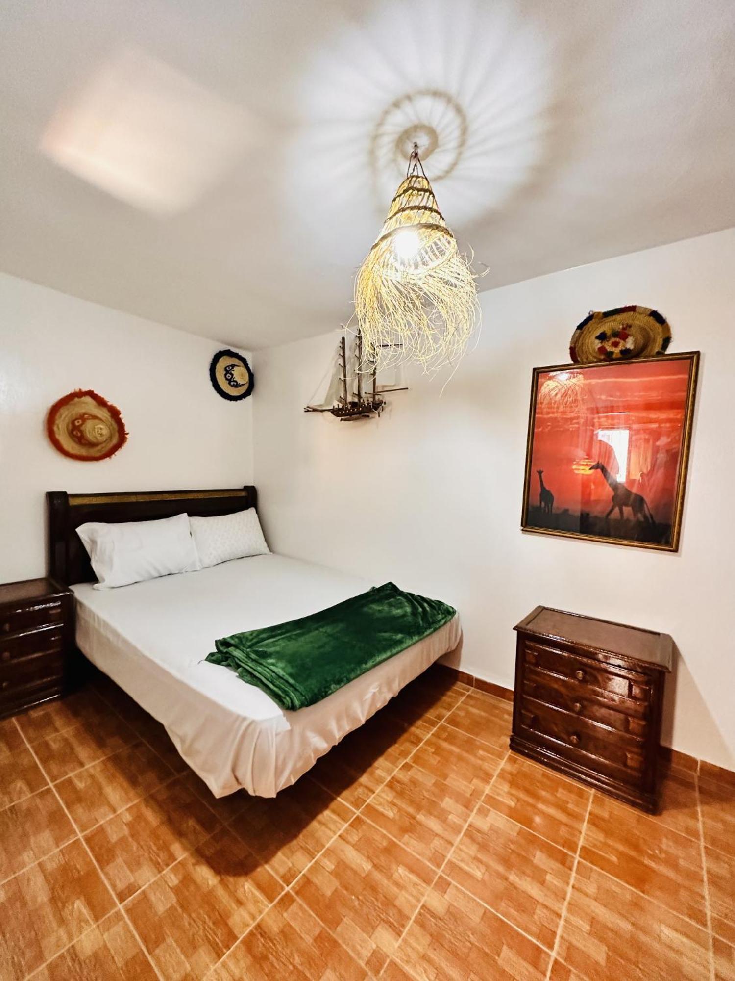 Azoul Surf Hostel *